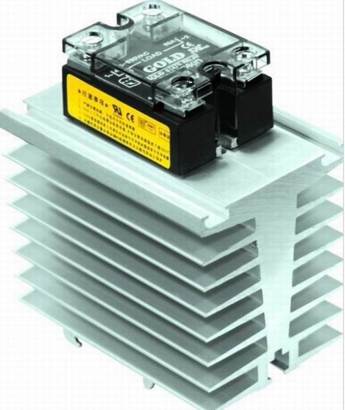 Single Phase SSR With Heatsink